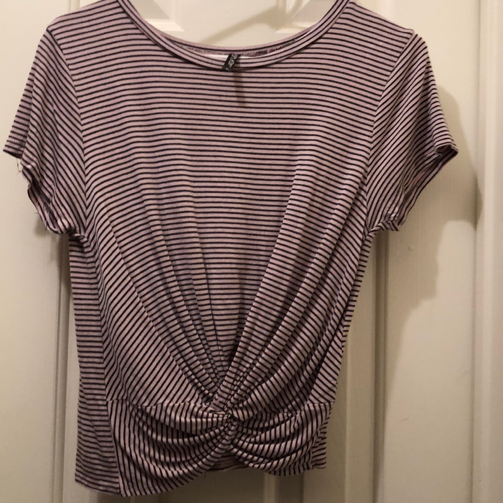 Stripe tied shirt
